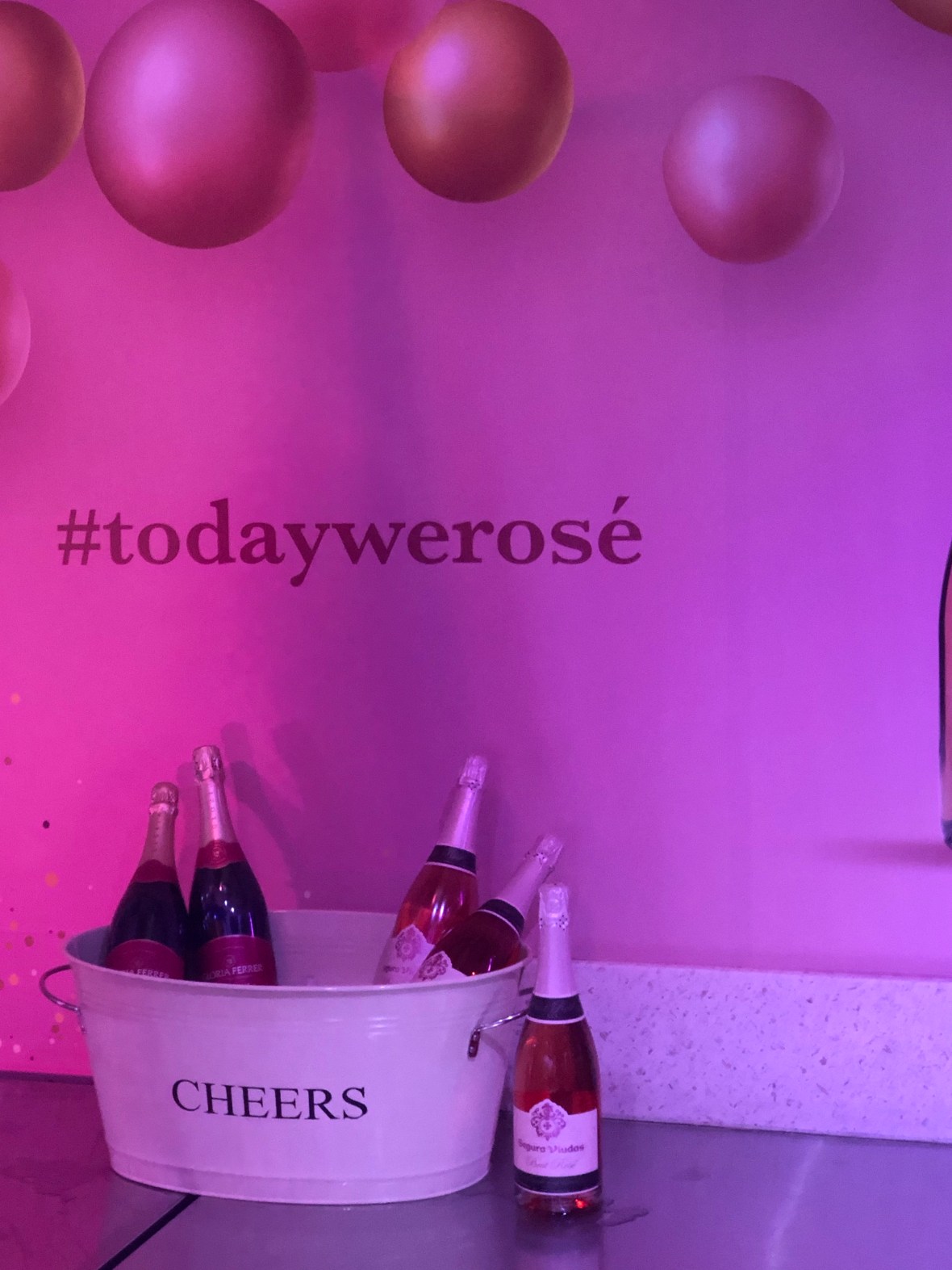 P6+oJkVVSYmwcENatIIA2g